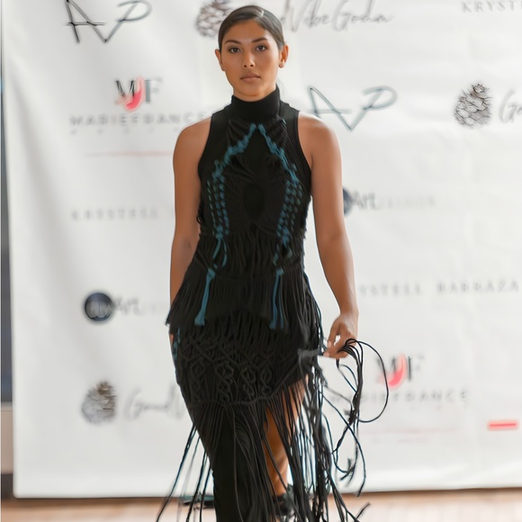 Original GoodVibeGoda Handmade Macramé Two Piece Set - Picture 4 of 16